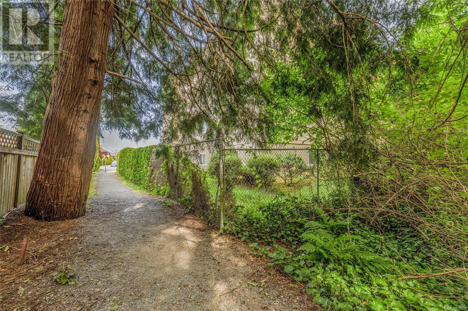 407 1187 Seafield Cres, Nanaimo