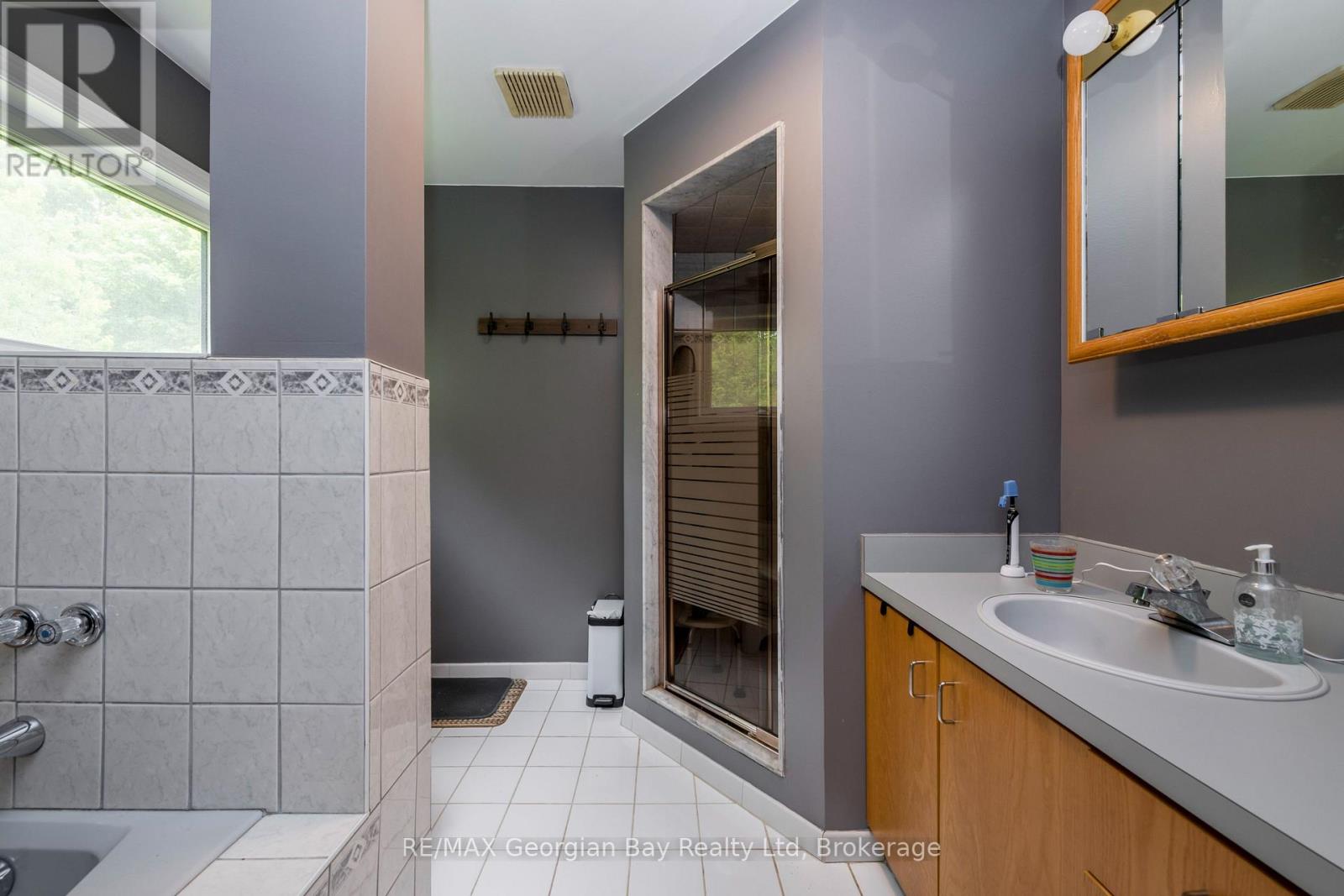 Photo 22 of 23 Duquette Court, Tiny ON