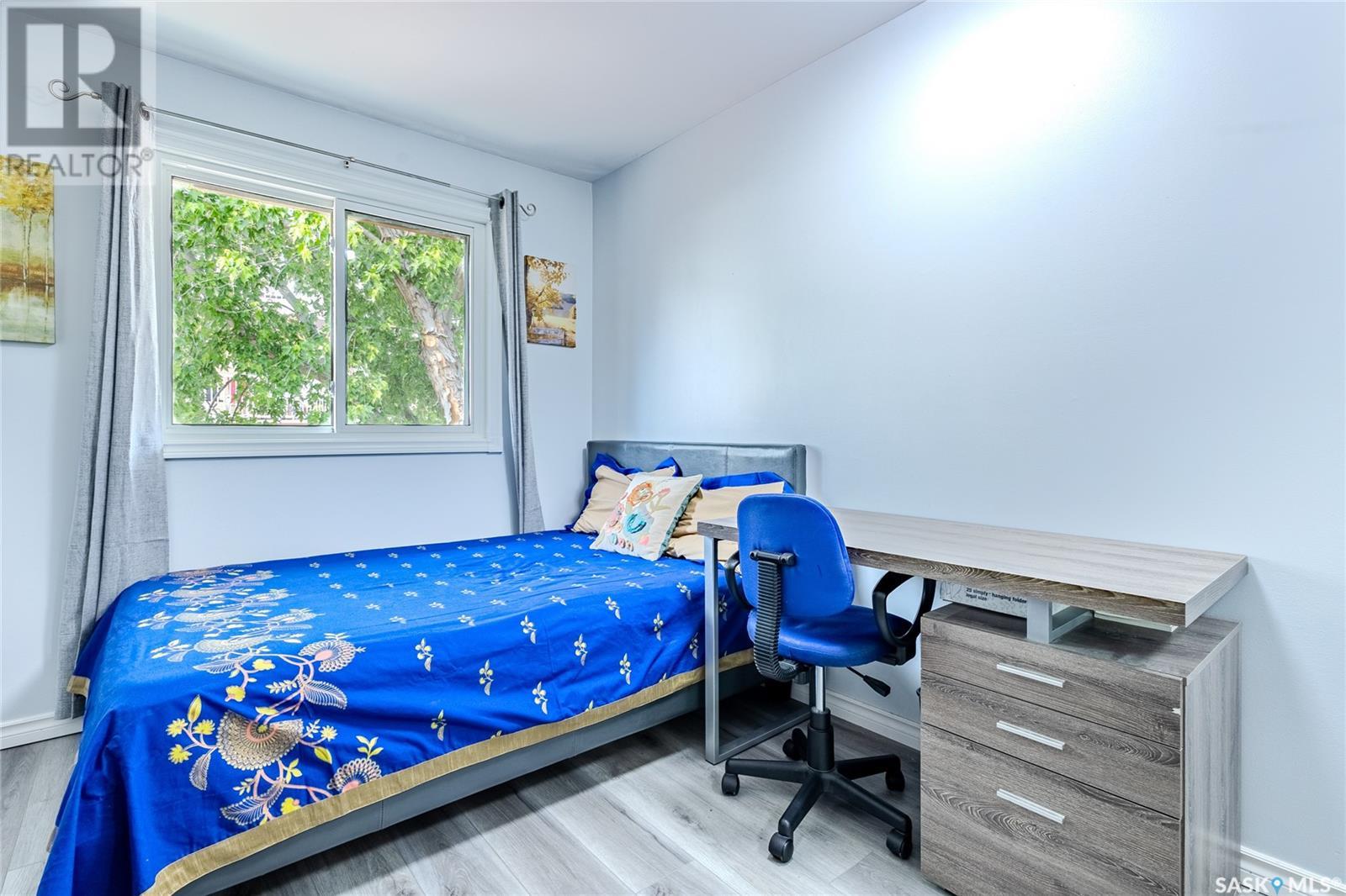Single Family House 2 Level for Sale in   Mckercher DRIVE Saskatoon 