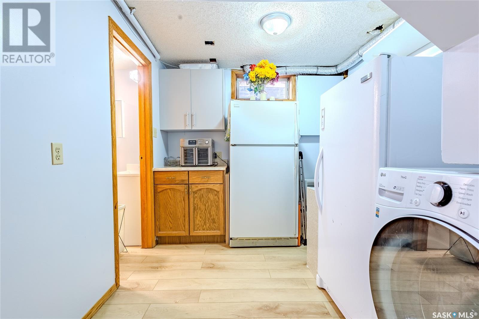 Single Family House 2 Level for Sale in   Mckercher DRIVE Saskatoon 