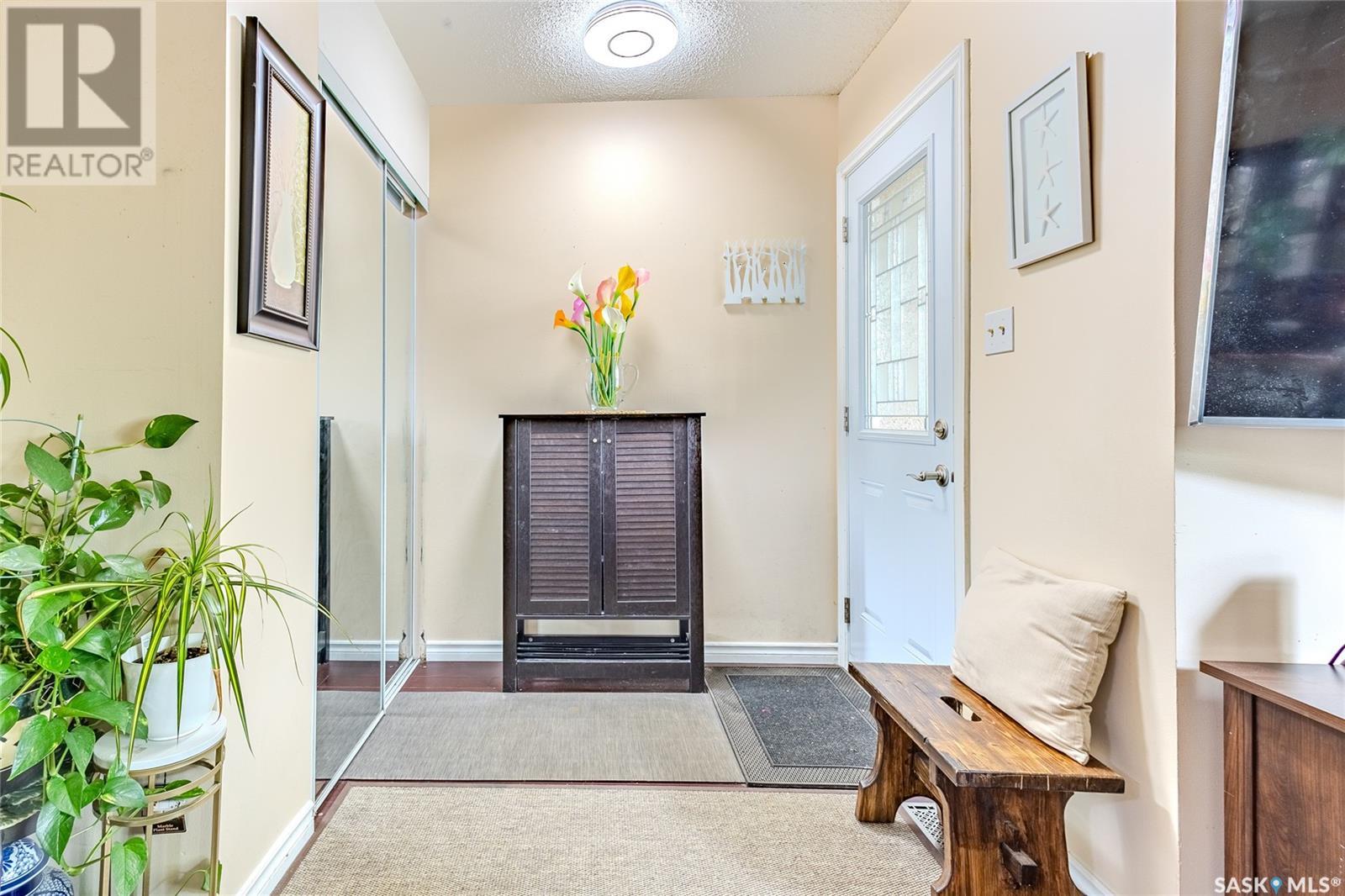 Single Family House 2 Level for Sale in   Mckercher DRIVE Saskatoon 