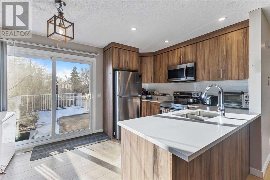 3048 33A Street SE, Calgary, Alberta
