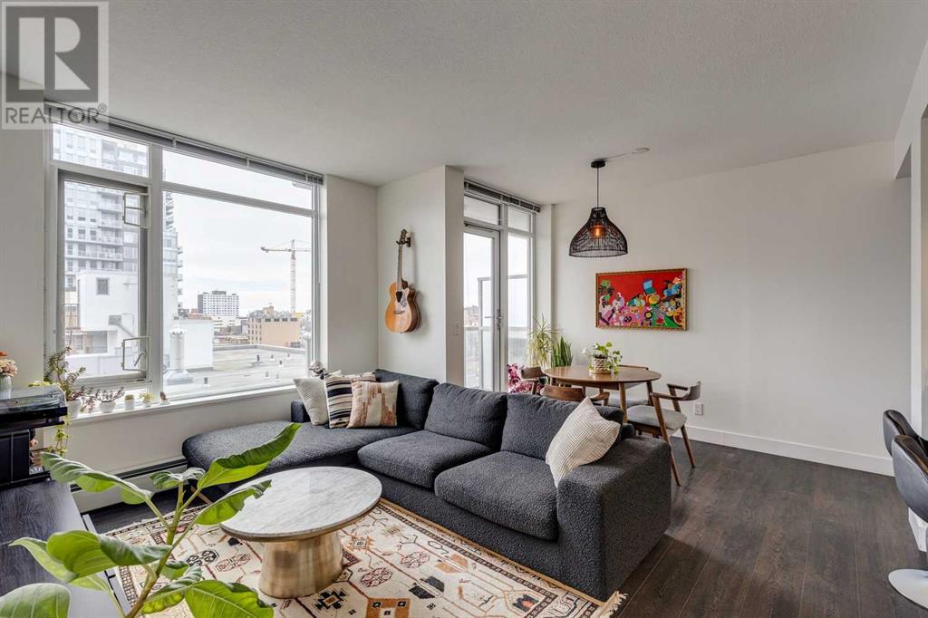 Single Family House for Sale in    Street SW Beltline Calgary 