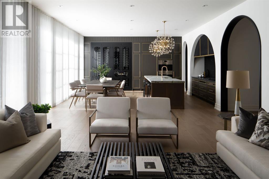 Single Family House for Sale in  Roxboro Road SW Roxboro Calgary 