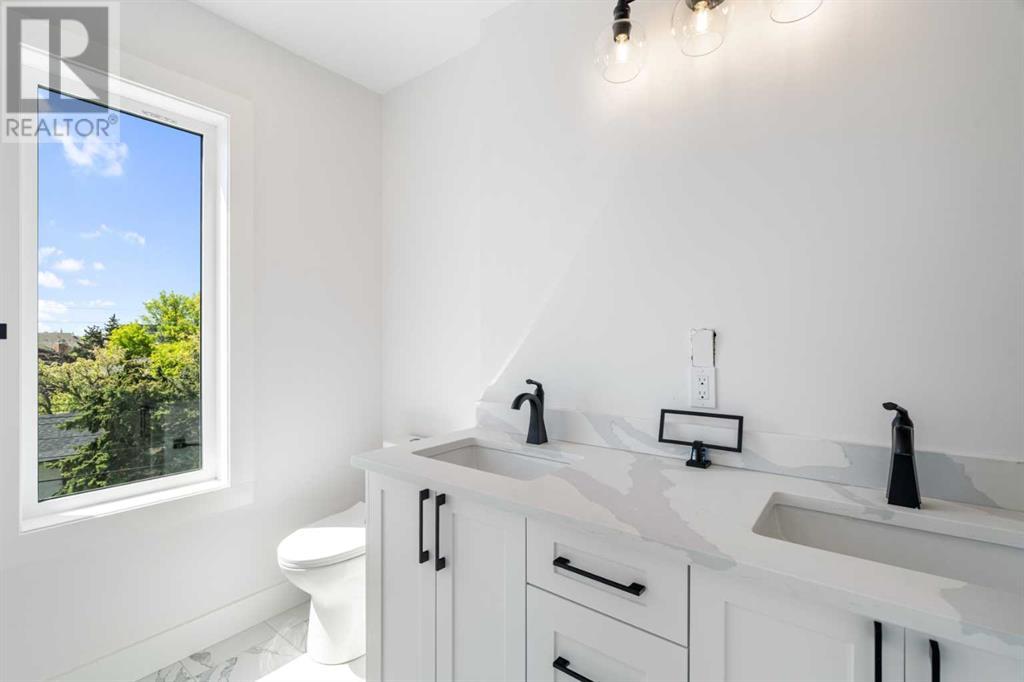 Single Family House for Sale in   Avenue SW Bankview Calgary 