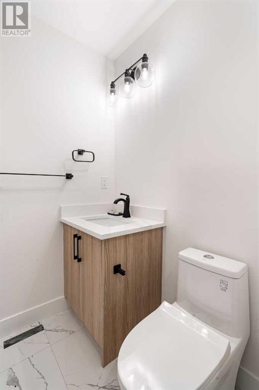 Single Family House for Sale in   Avenue SW Bankview Calgary 