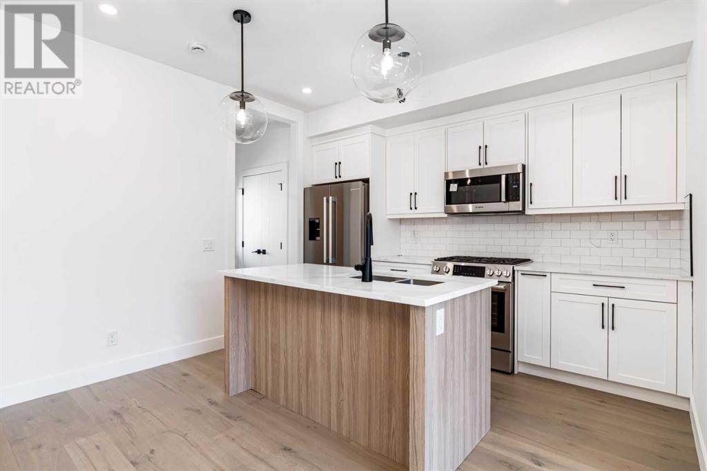 Single Family House for Sale in   Avenue SW Bankview Calgary 
