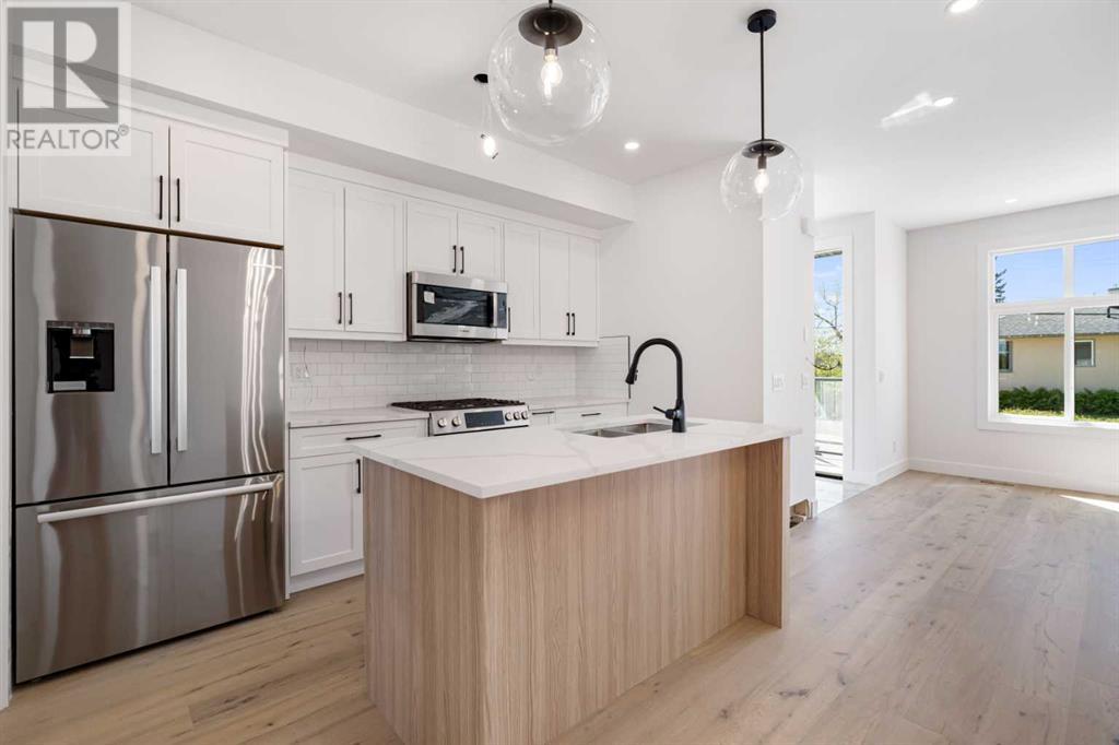 Single Family House for Sale in   Avenue SW Bankview Calgary 