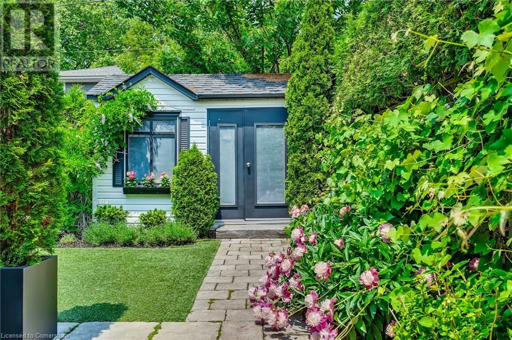 Photo 13 of 4195 Spruce Avenue, Burlington ON