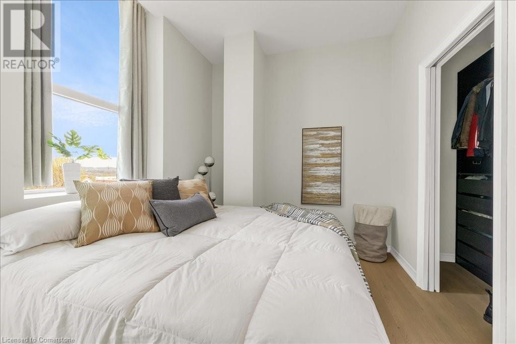 Photo 19 of 50 Murray Street W Unit 301, Hamilton ON