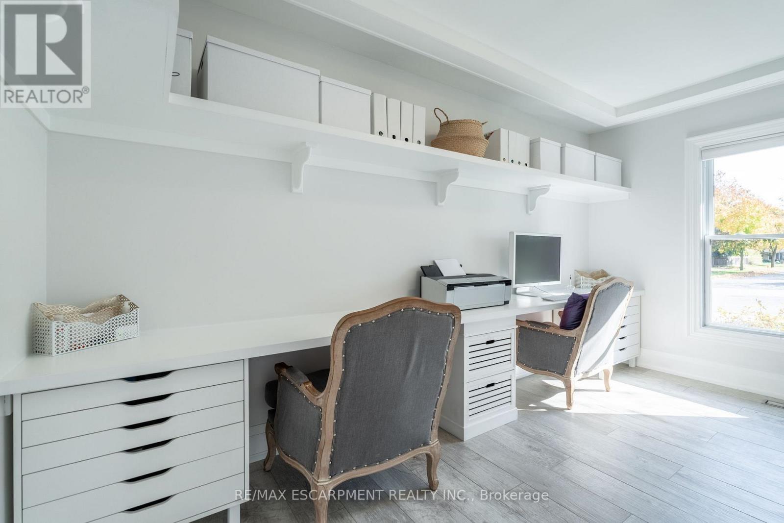 Photo 21 of 4195 Spruce Avenue, Burlington ON