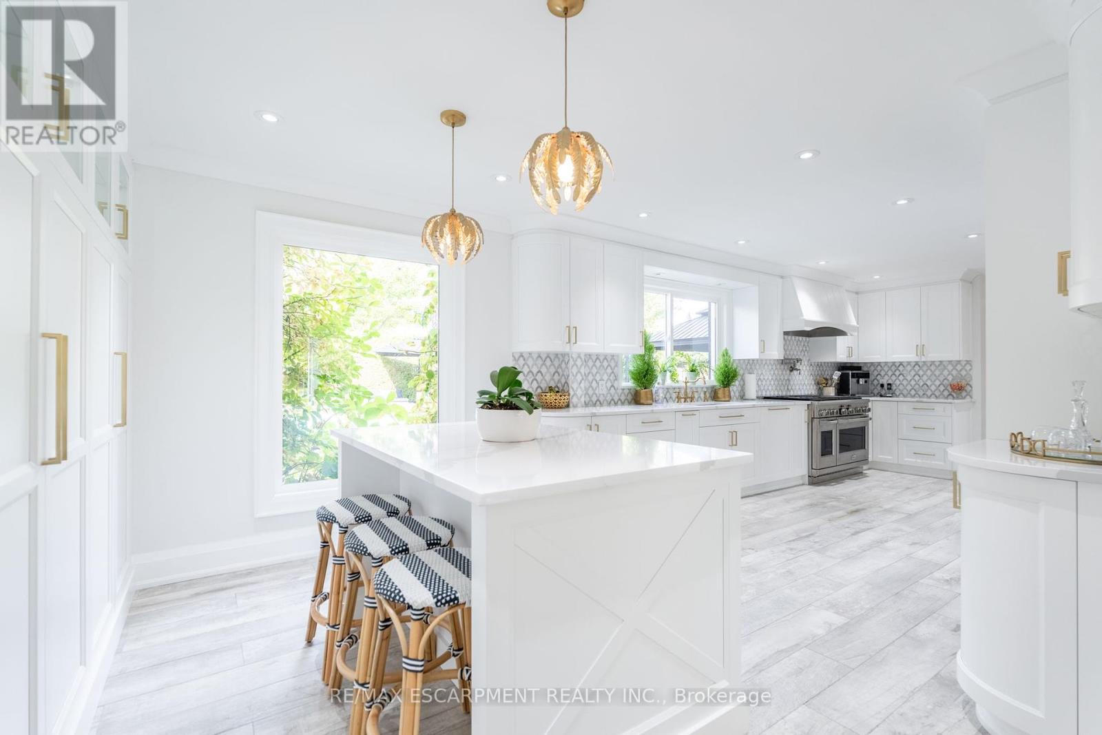 Photo 36 of 4195 Spruce Avenue, Burlington ON