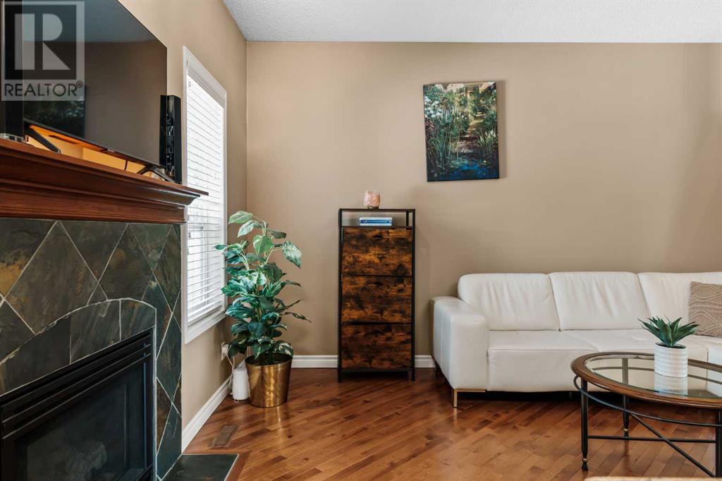 Single Family House for Sale in  Citadel Lane NW Citadel Calgary 