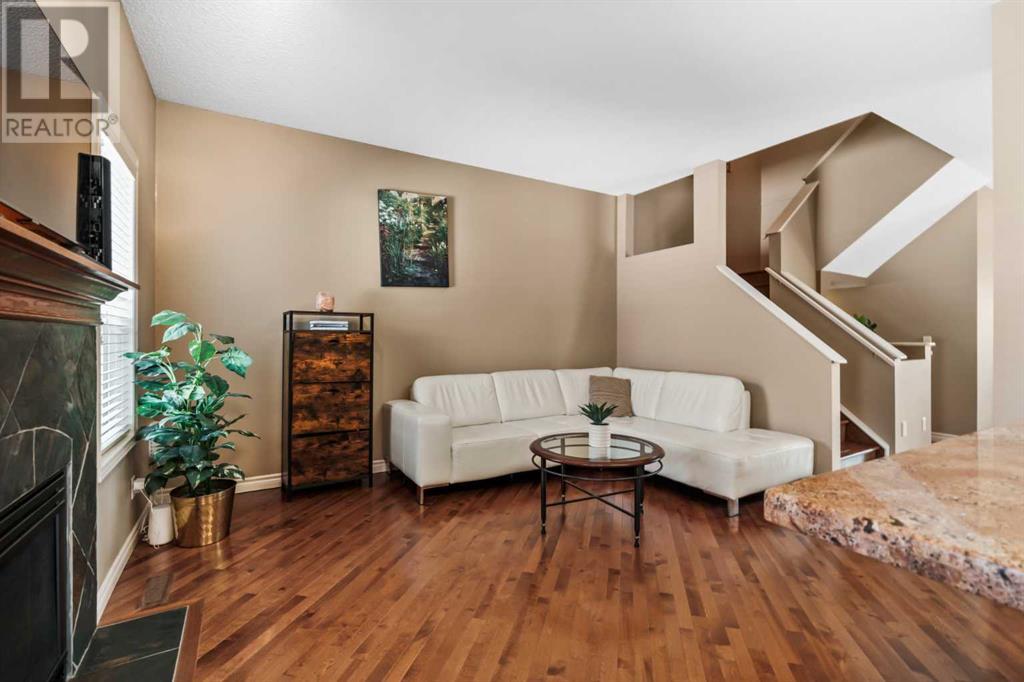 Single Family House for Sale in  Citadel Lane NW Citadel Calgary 