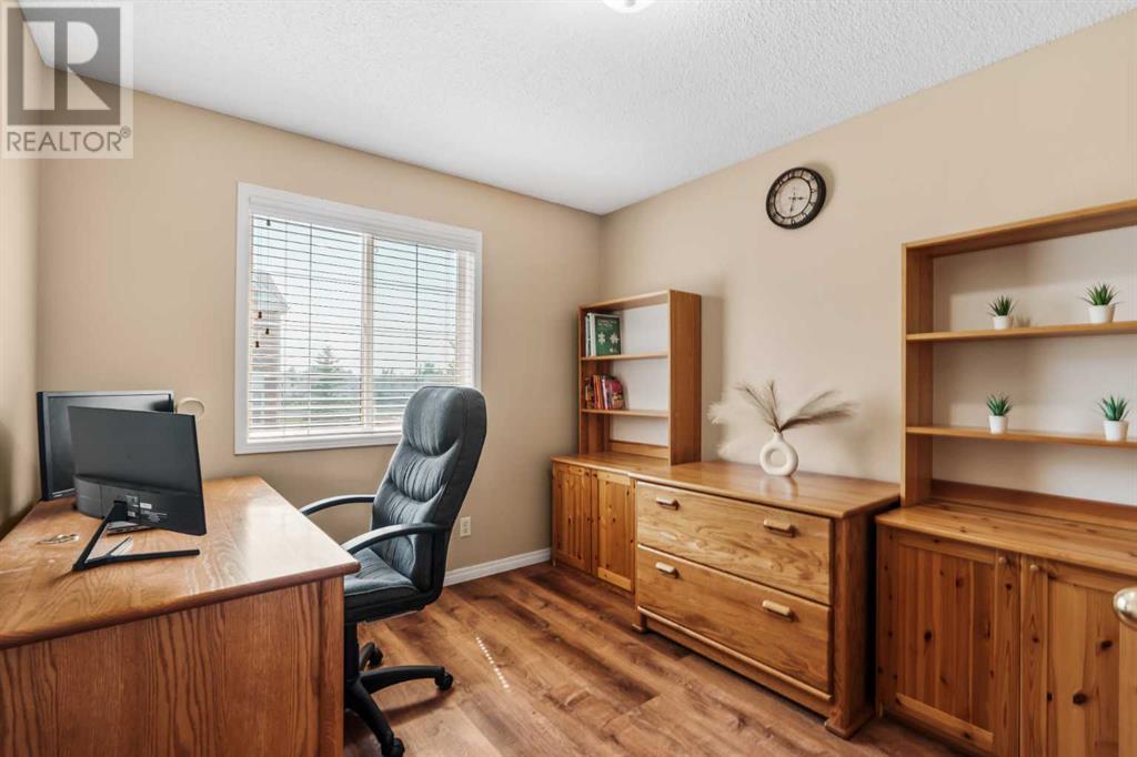 Single Family House for Sale in  Citadel Lane NW Citadel Calgary 