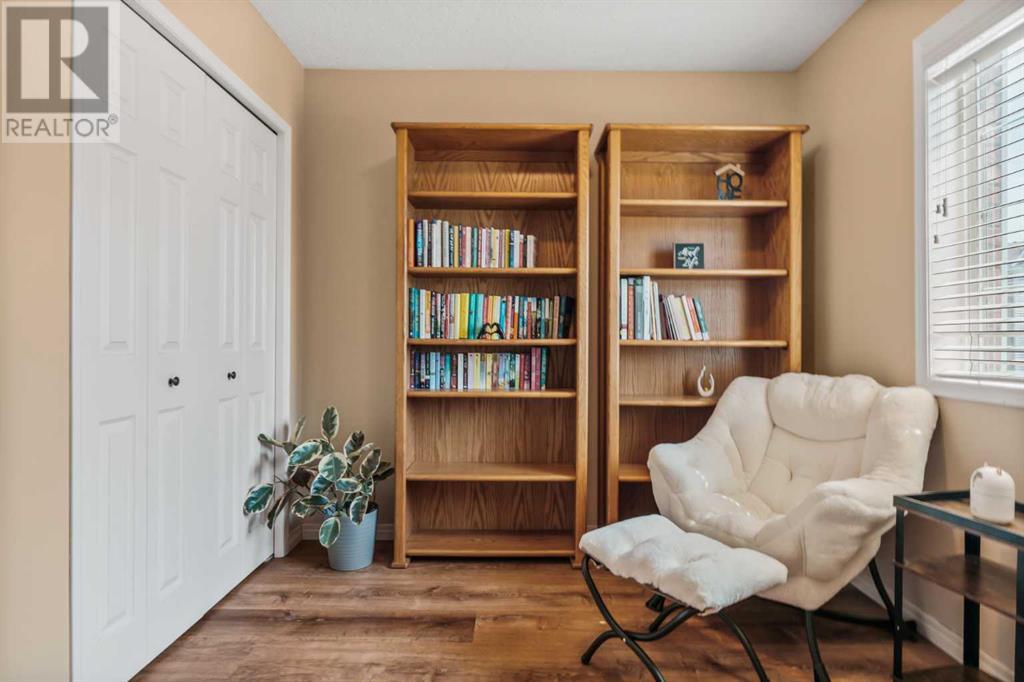 Single Family House for Sale in  Citadel Lane NW Citadel Calgary 