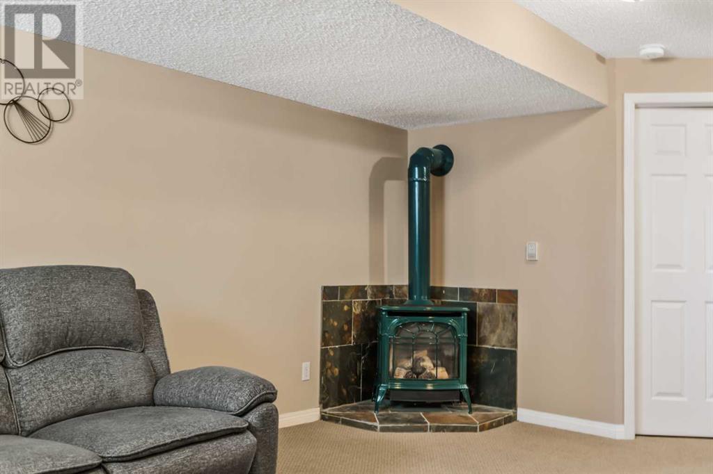 Single Family House for Sale in  Citadel Lane NW Citadel Calgary 