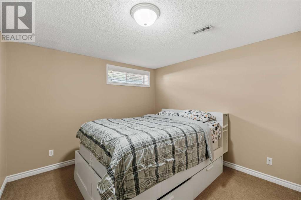 Single Family House for Sale in  Citadel Lane NW Citadel Calgary 