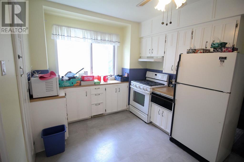 Single Family House Bungalow for Sale in   Avenue NW Crescent Heights Calgary 