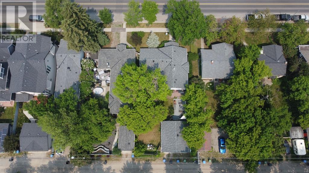 Single Family House Bungalow for Sale in   Avenue NW Crescent Heights Calgary 