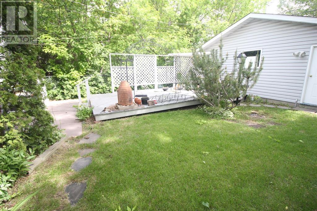 Single Family House Bungalow for Sale in   Avenue NW Crescent Heights Calgary 