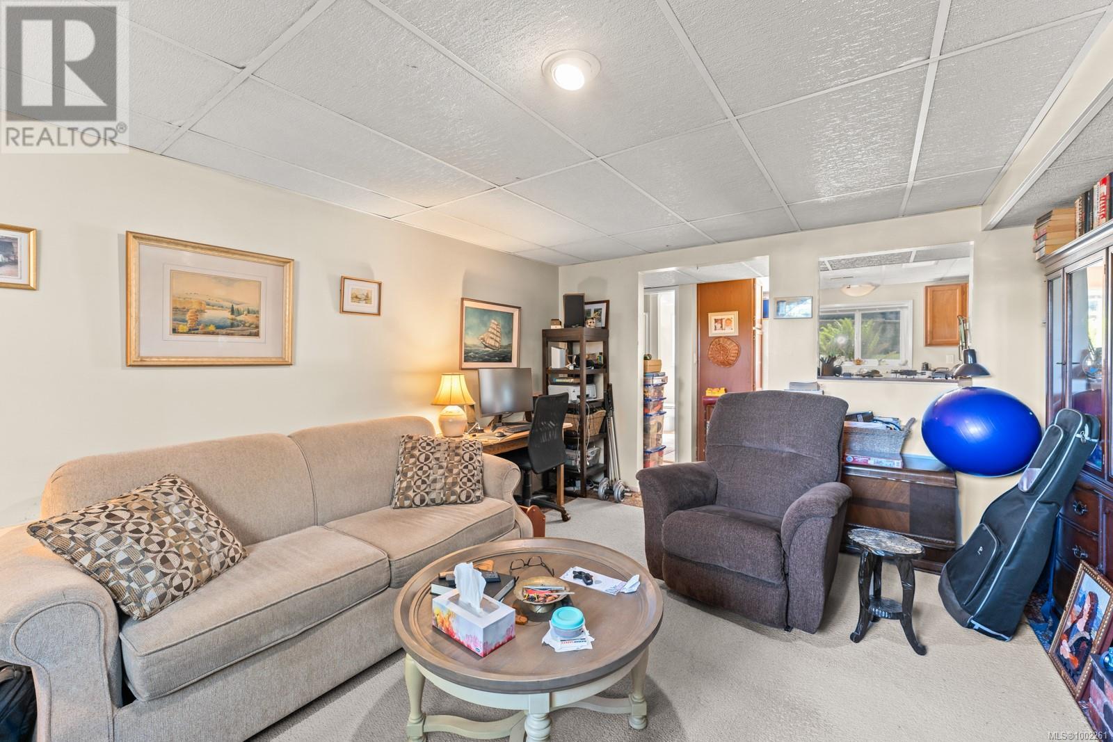 405 Tamarack Rd, Colwood