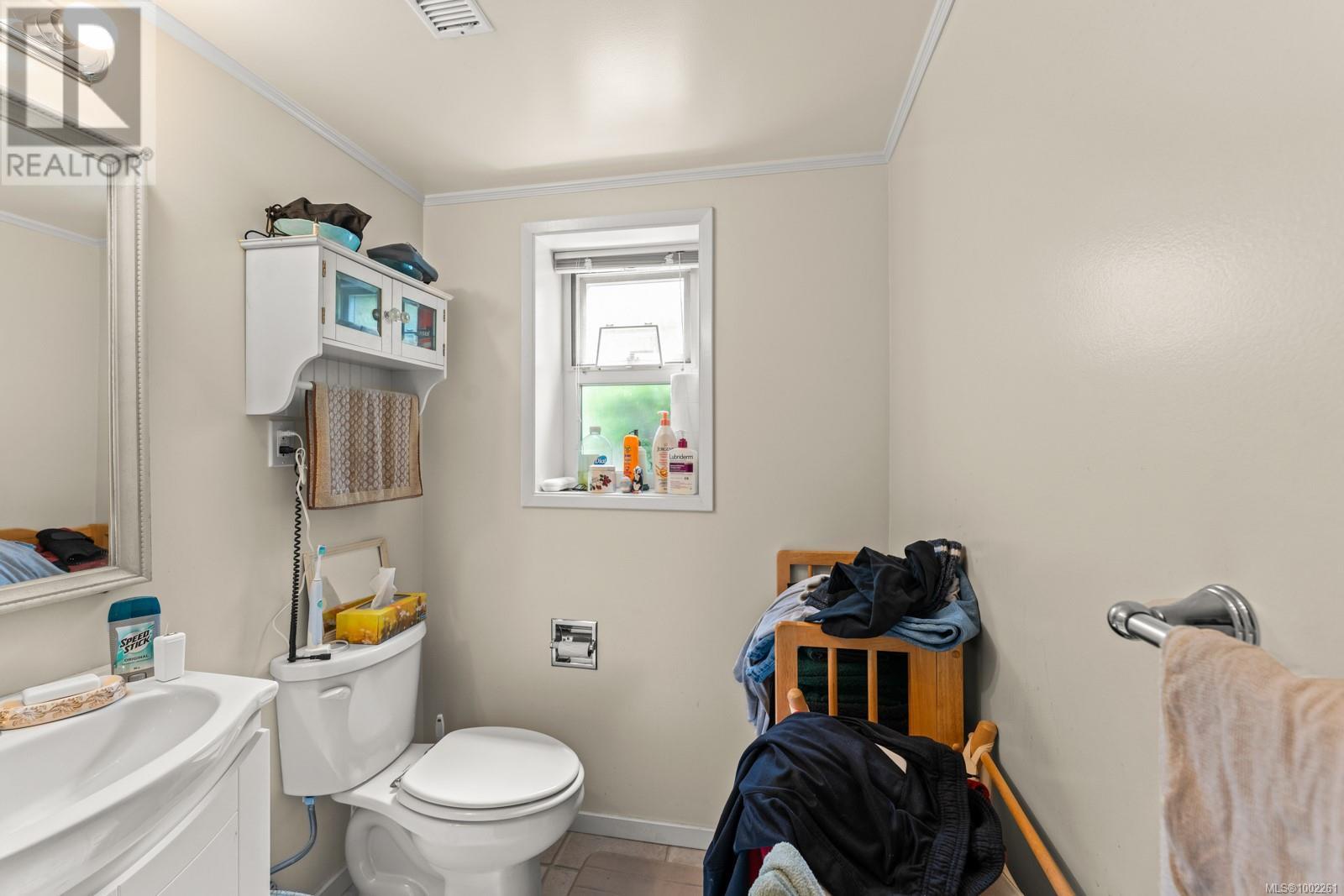 405 Tamarack Rd, Colwood