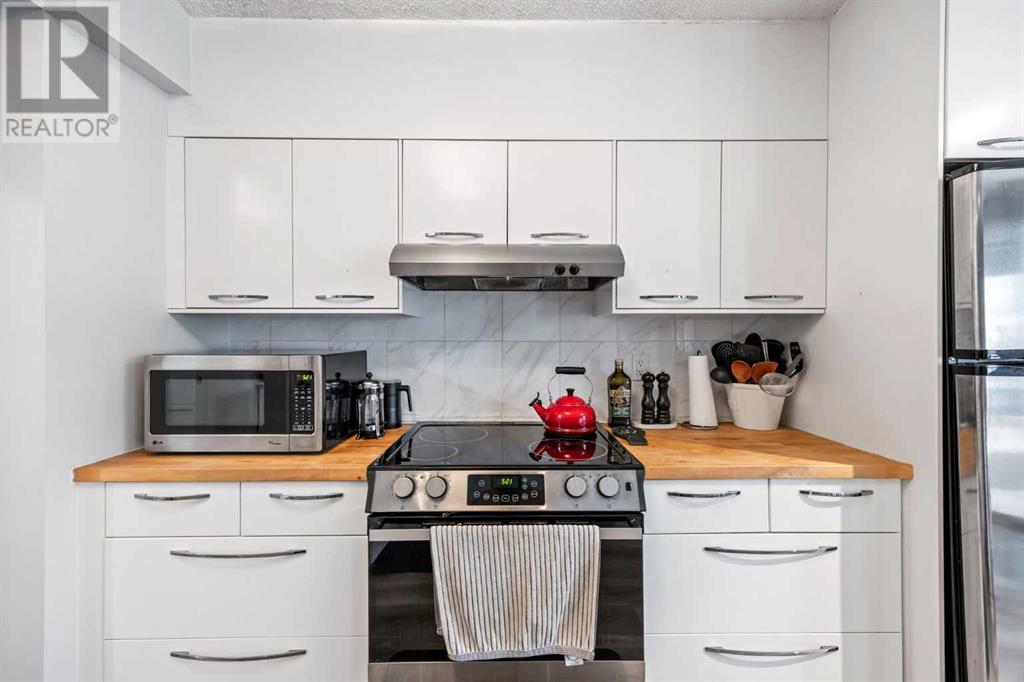 Single Family House for Sale in    Avenue SW Beltline Calgary 