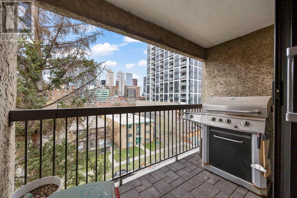 Single Family House for Sale in    Avenue SW Beltline Calgary 
