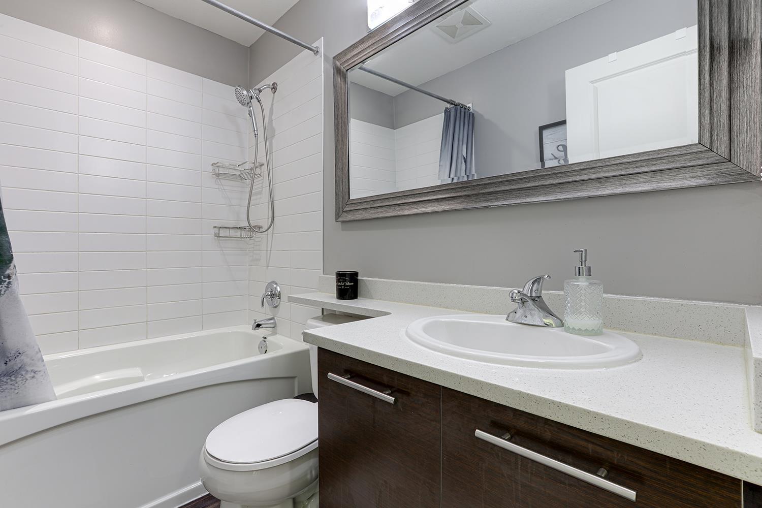 Photo 22 of 38 18983 72 A Avenue, Surrey BC