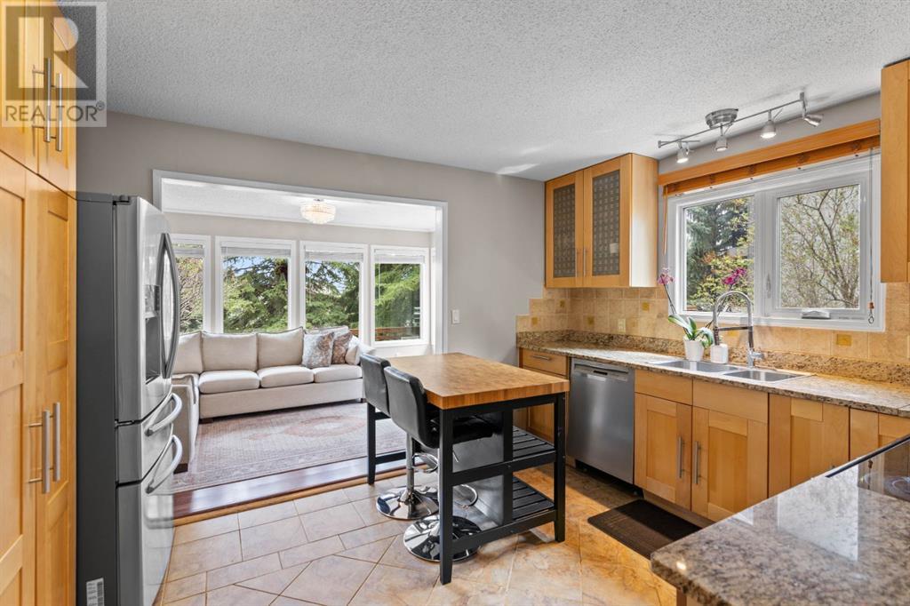Single Family House Bungalow for Sale in  Palliser Drive SW Oakridge Calgary 