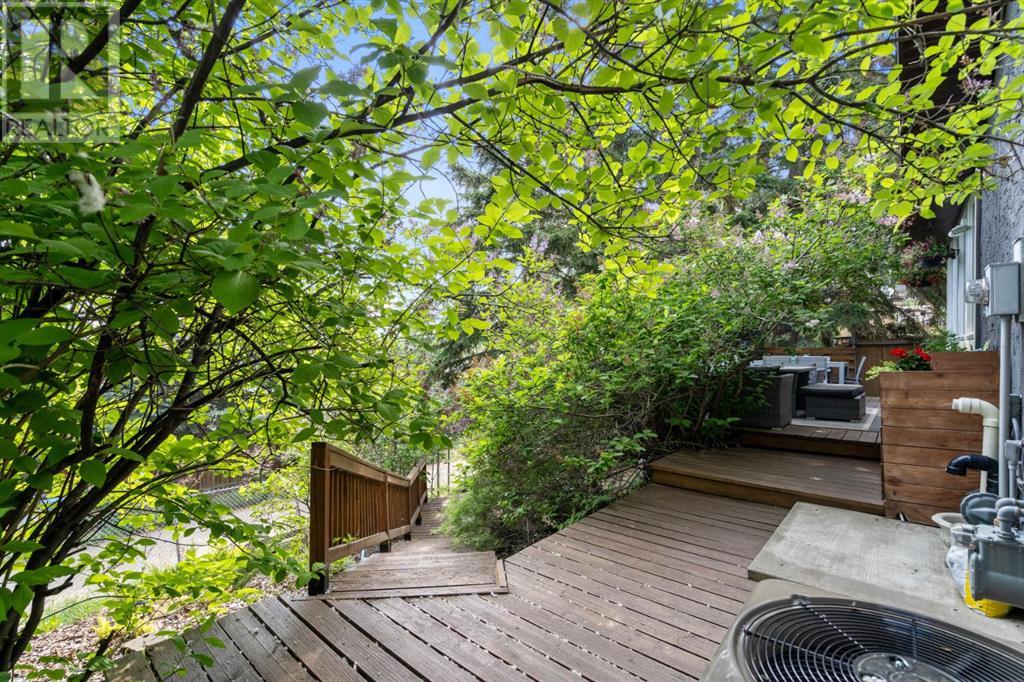 Single Family House Bungalow for Sale in  Palliser Drive SW Oakridge Calgary 