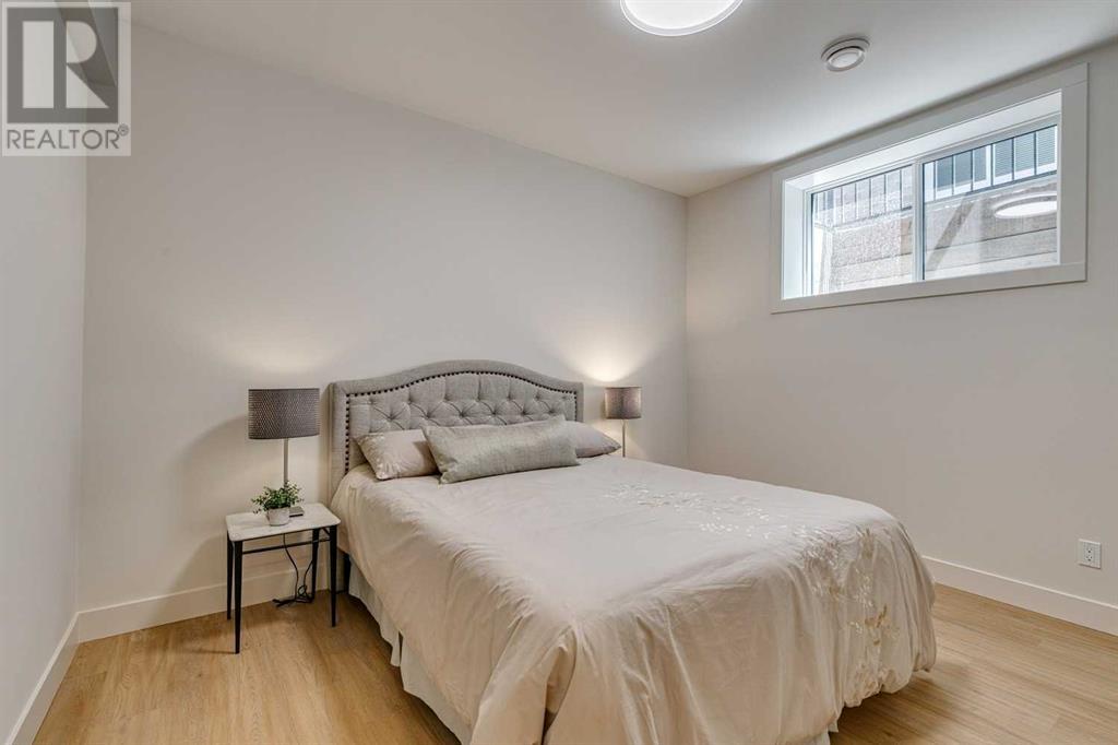 Single Family House for Sale in   Avenue NW Crescent Heights Calgary 