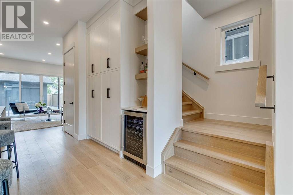 Single Family House for Sale in   Avenue NW Crescent Heights Calgary 