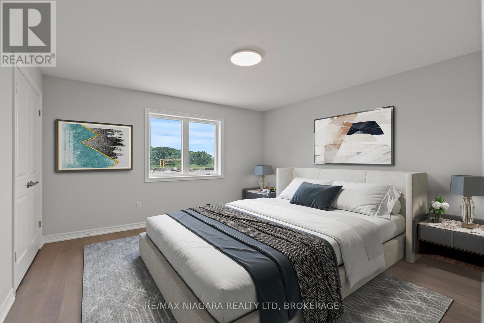 Photo 2 of 136 Hodgkins Avenue, Thorold ON