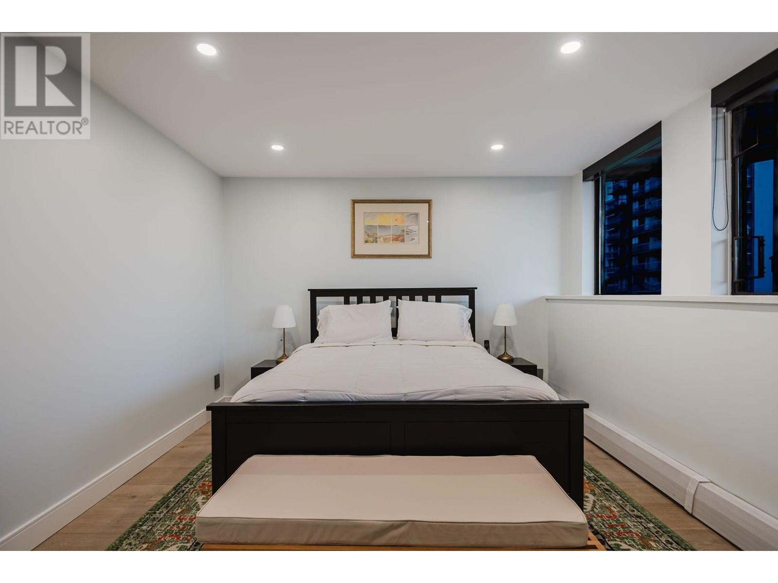 PH7 1688 ROBSON STREET, Vancouver real estate listing R3006407