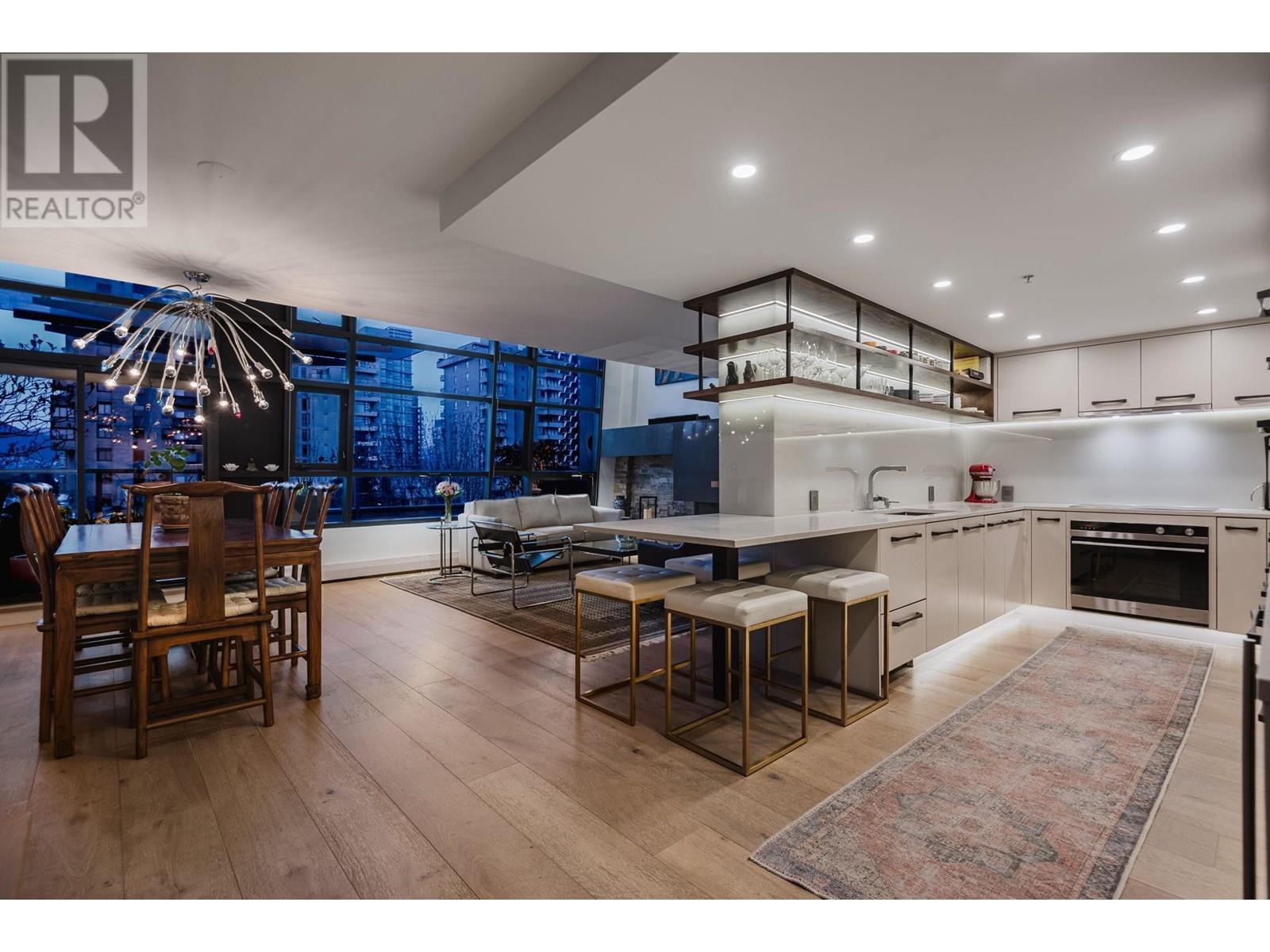 PH7 1688 ROBSON STREET, Vancouver real estate listing R3006407