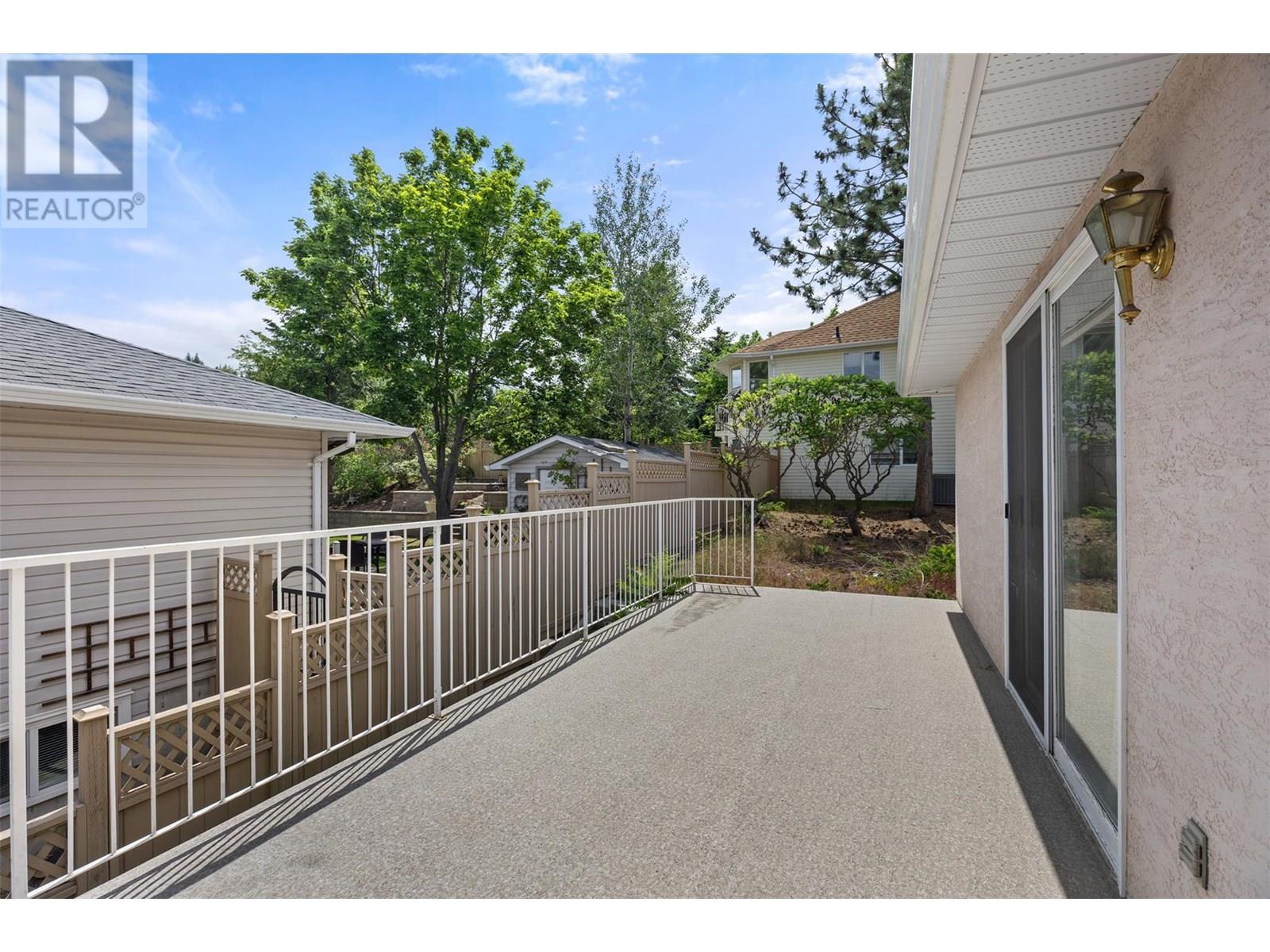 Photo 17 of 587 Monarch Drive, Kamloops BC