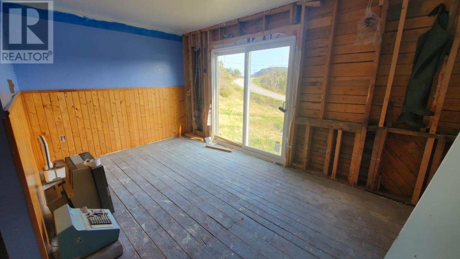 239-245 EAST STREET - 8