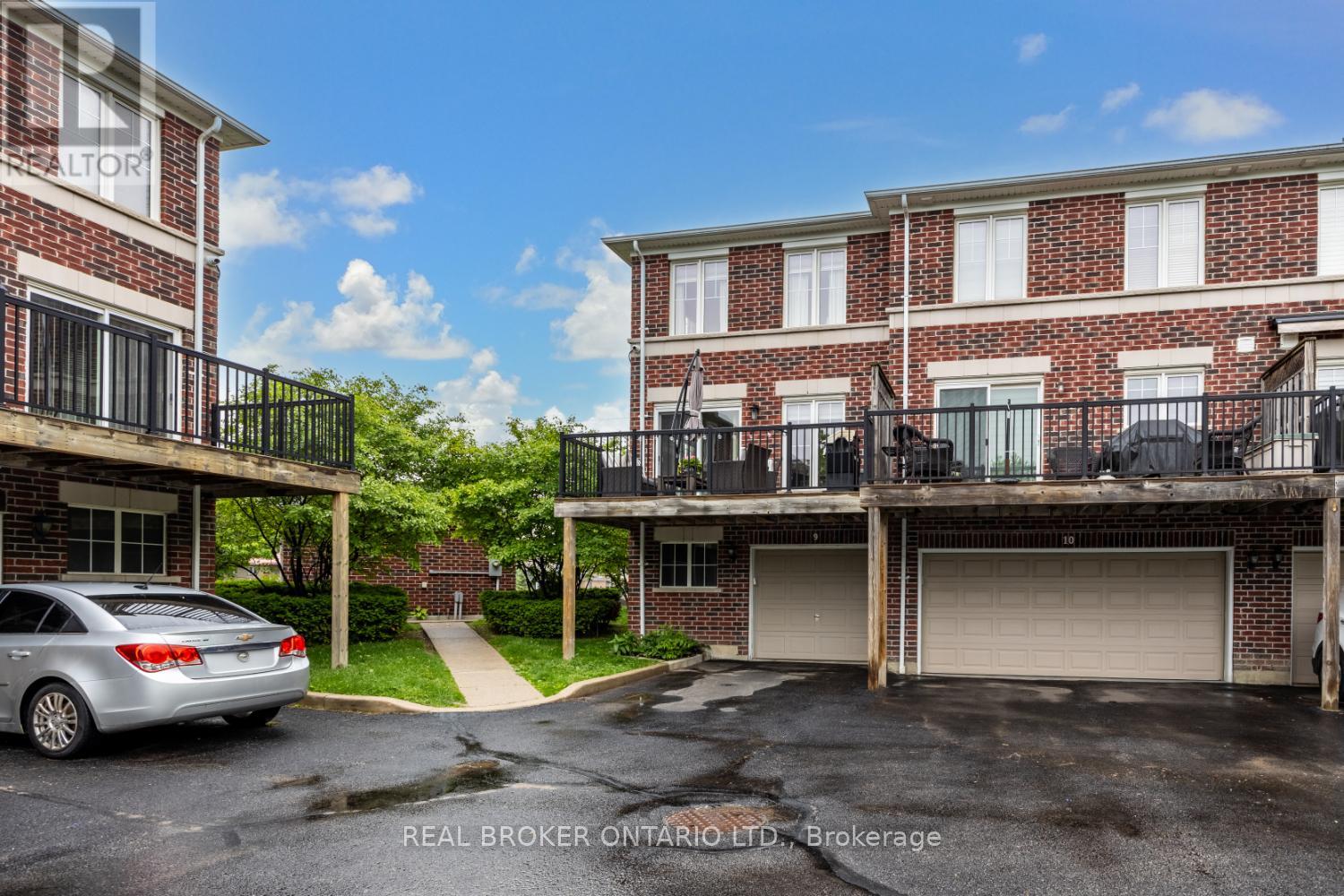 Photo 25 of 9 571 Longworth Avenue, Clarington ON