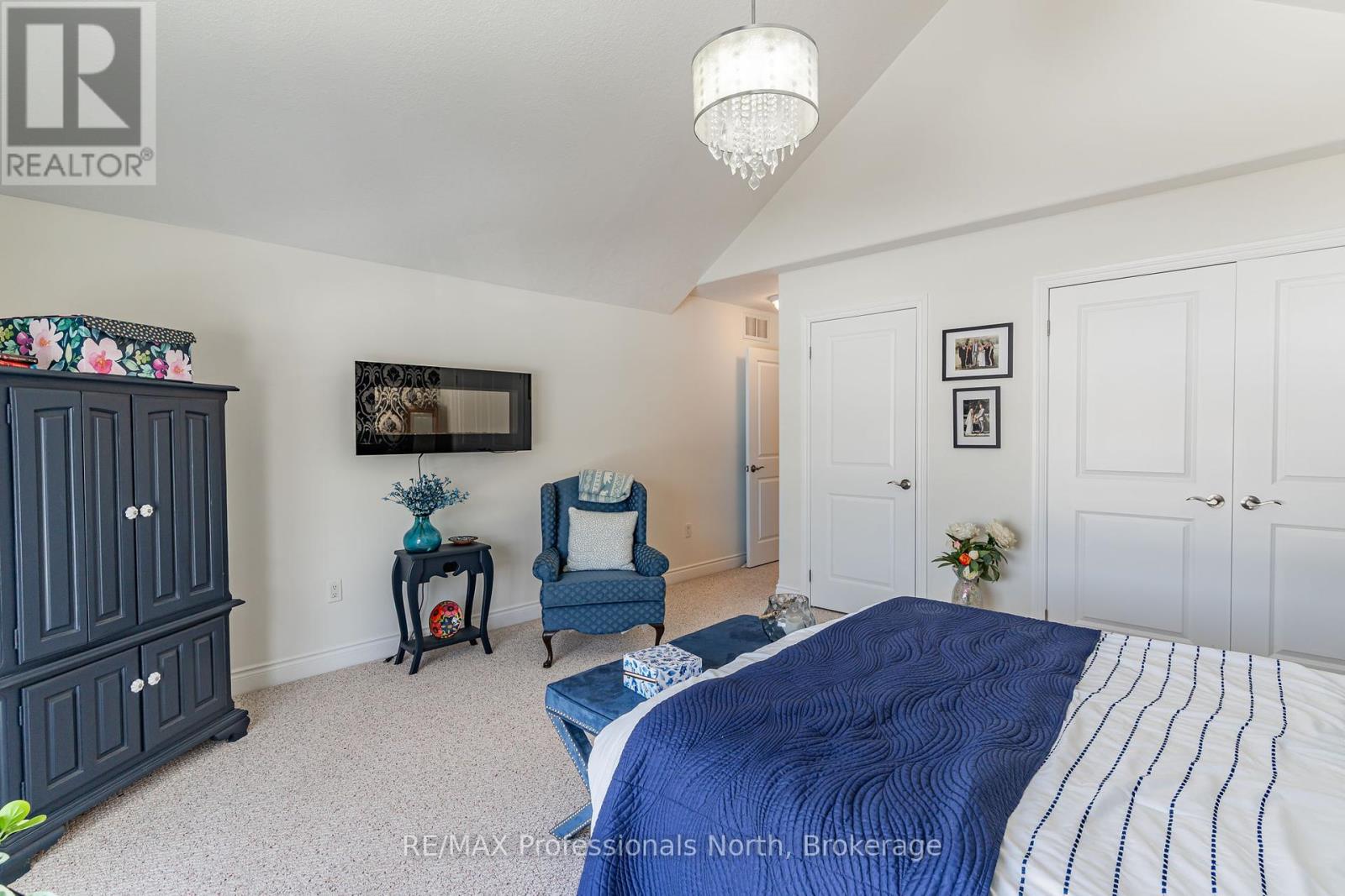 #13 68 WEBB CIRCLE - 33
