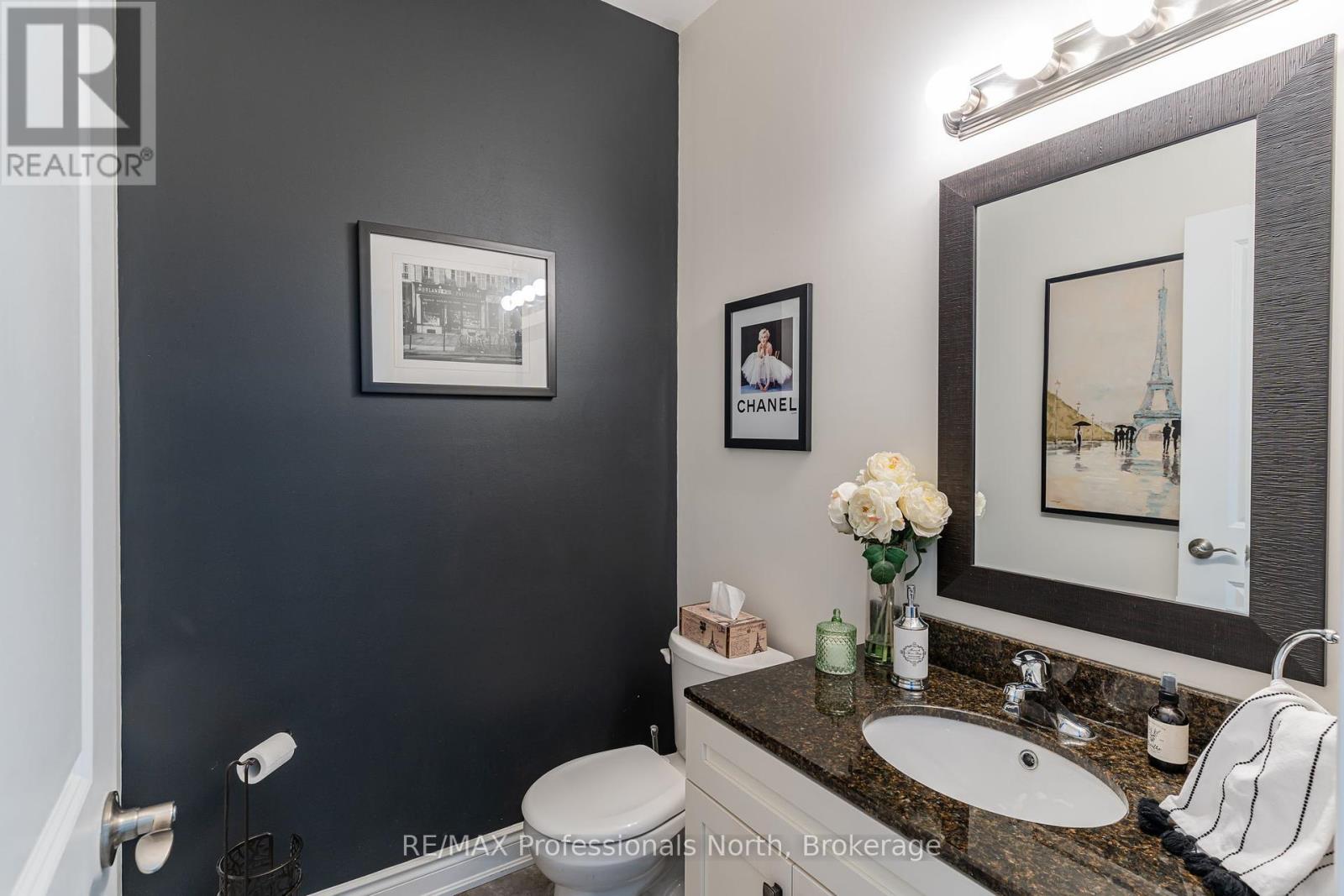 #13 68 WEBB CIRCLE - 35