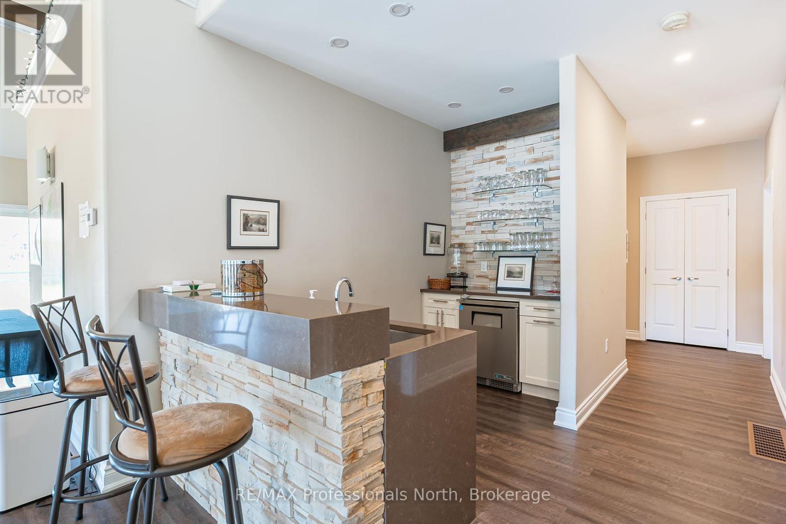 #13 68 WEBB CIRCLE - 40