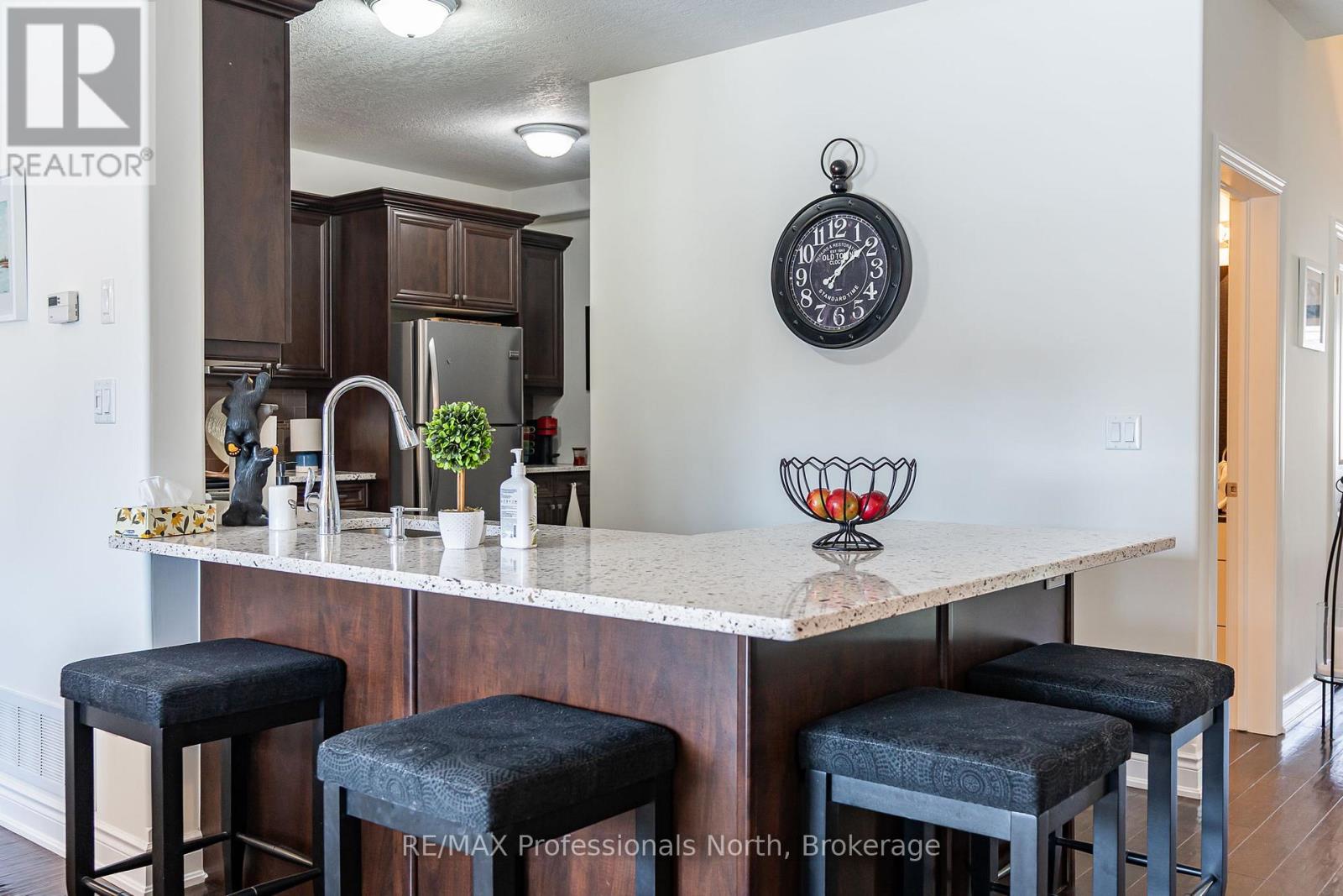 #13 68 WEBB CIRCLE - 7