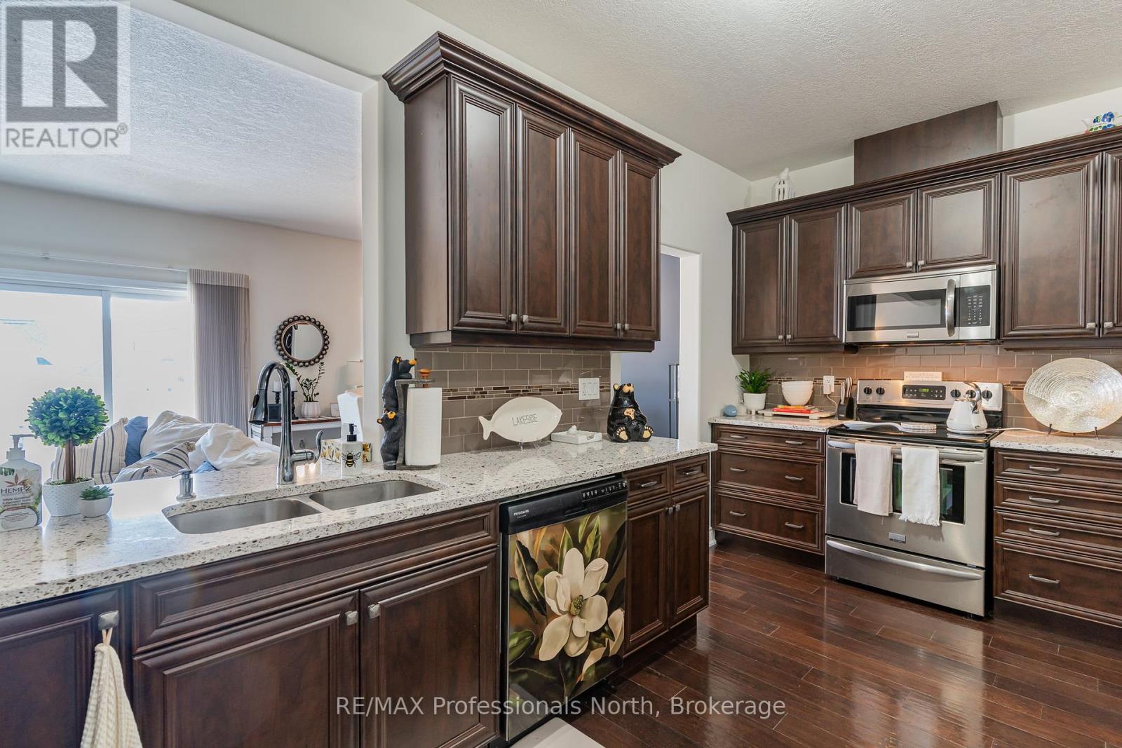 #13 68 WEBB CIRCLE - 9
