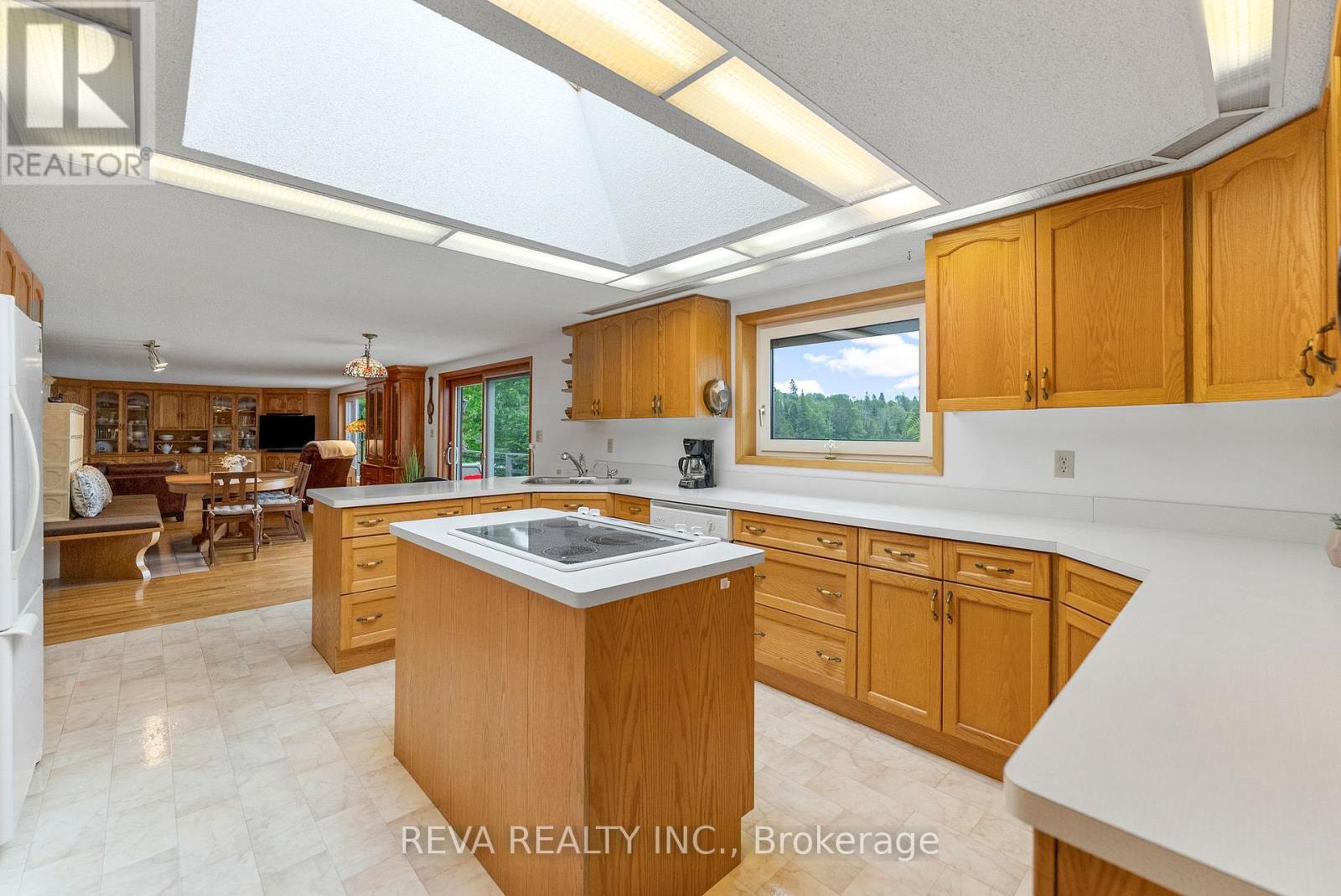 Photo 12 of 146 Mccahon Road, Hastings Highlands ON