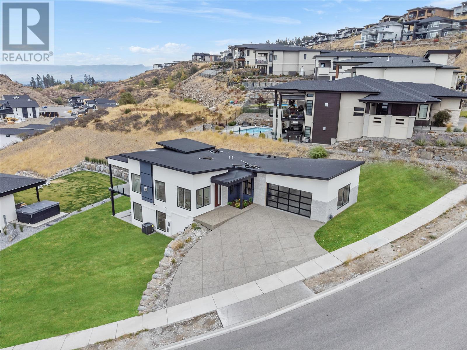  402 Trestle Ridge Drive, Kelowna
