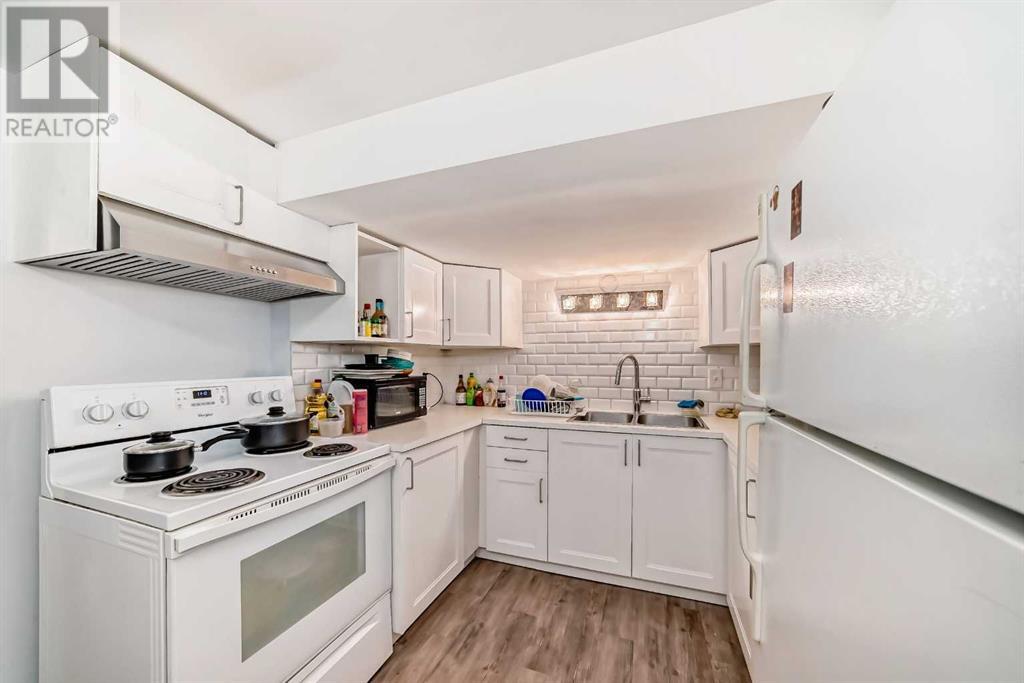 Single Family House Bungalow for Sale in   Avenue NW Capitol Hill Calgary 
