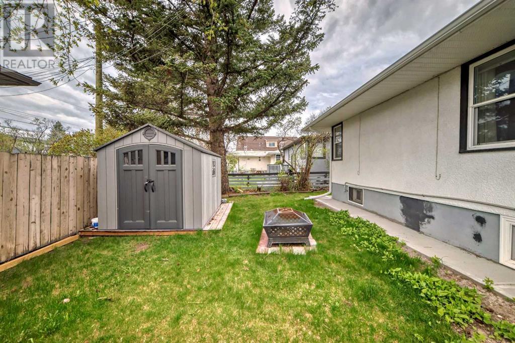 Single Family House Bungalow for Sale in   Avenue NW Capitol Hill Calgary 