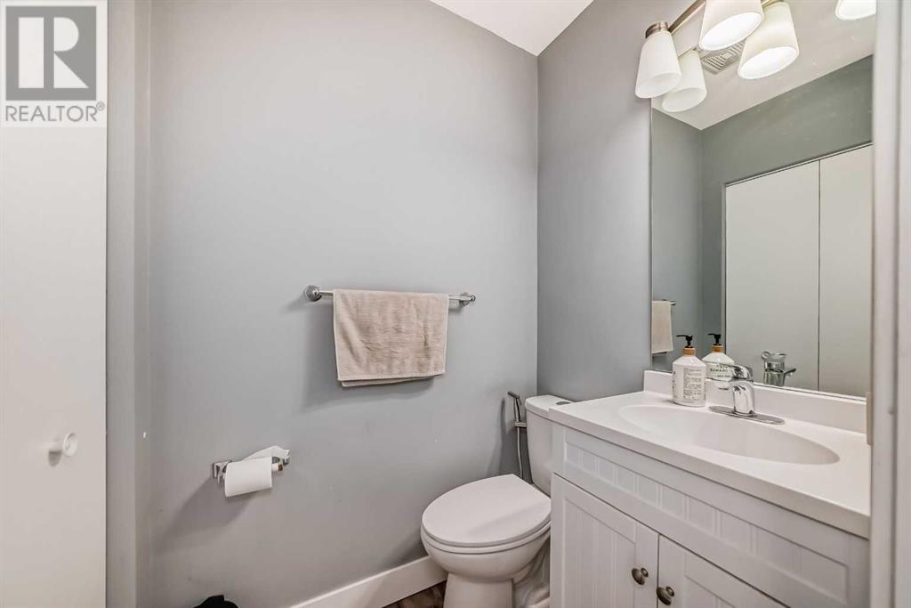 Single Family House Bungalow for Sale in   Avenue NW Capitol Hill Calgary 